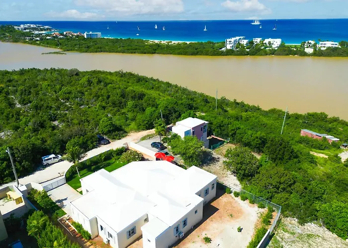 Chalet Genesis